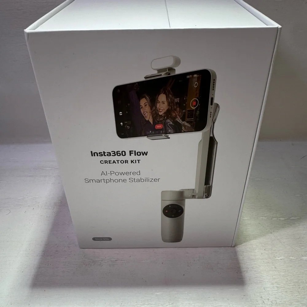 Insta 360 Flow Ai Powered Smartphone Gimbal Stabilizer Creator Kit